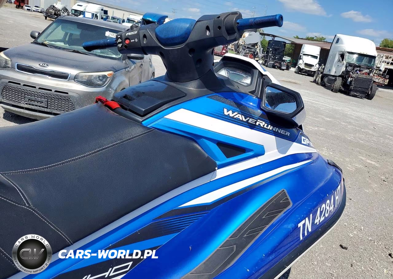 2017 Yam Jet Ski VIN:YAMA1212A717 - 5