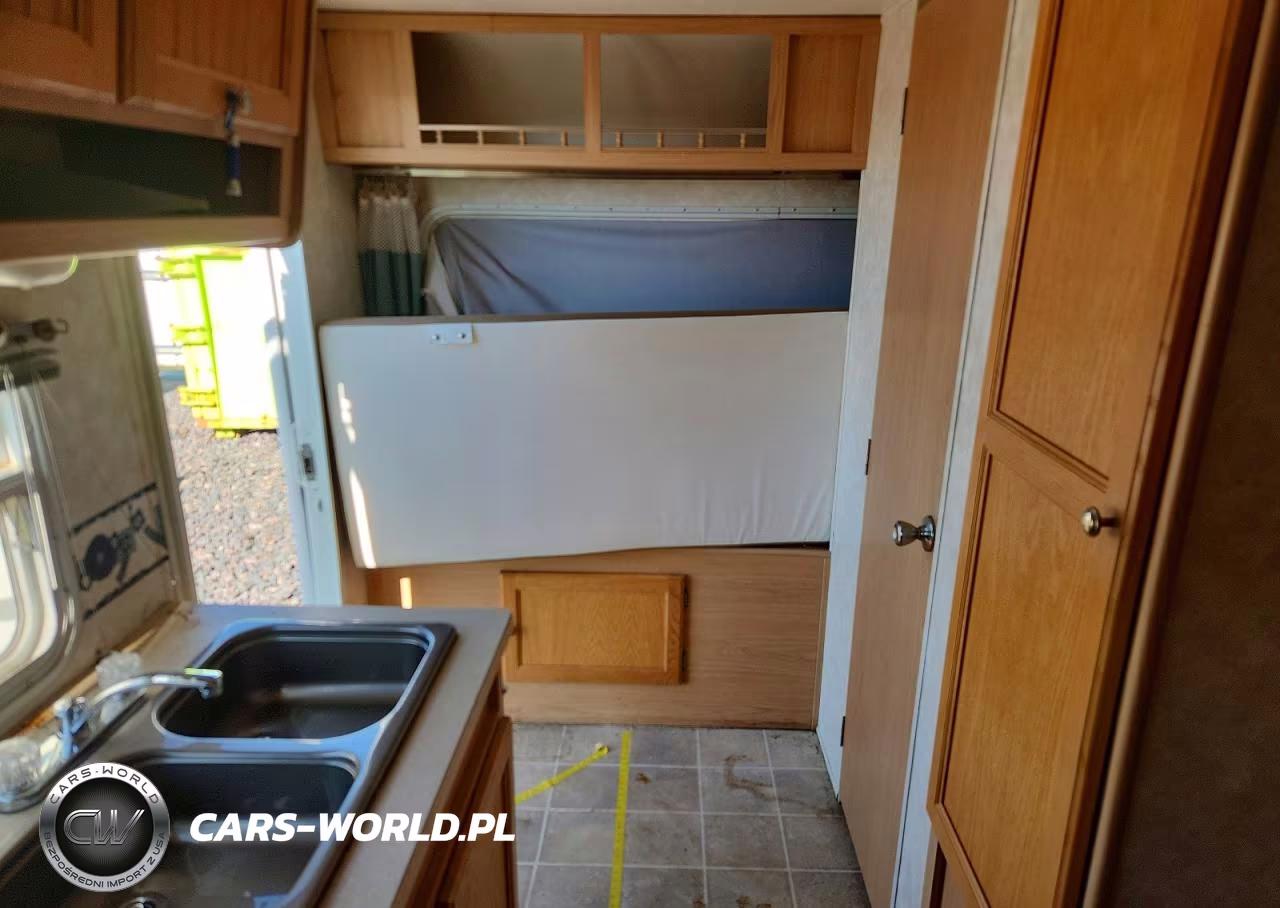 2006 Forest River Surveyor Camper VIN:4X4TSVU226L007050 - 6