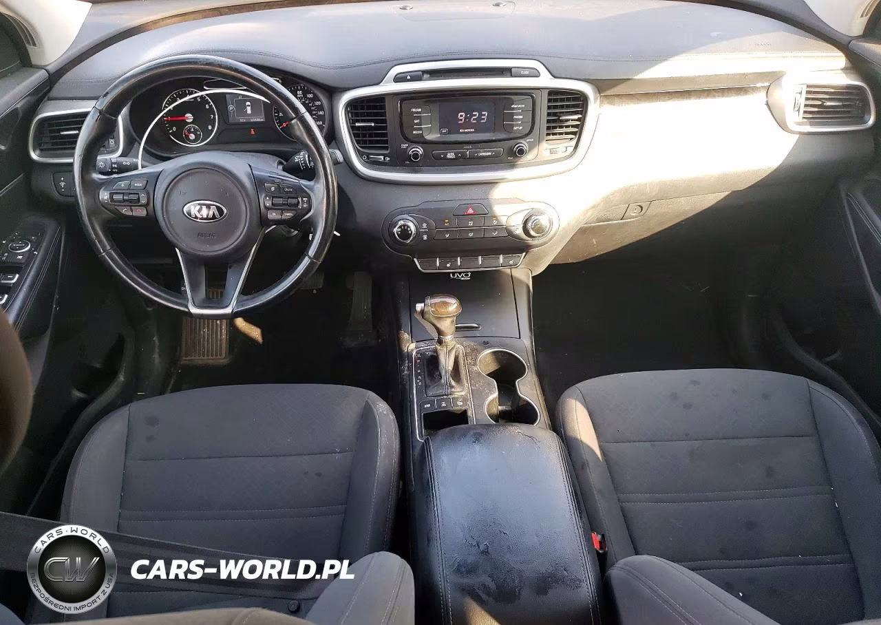 2016 Kia Sorento Lx VIN:5XYPGDA34GG061785 - 8