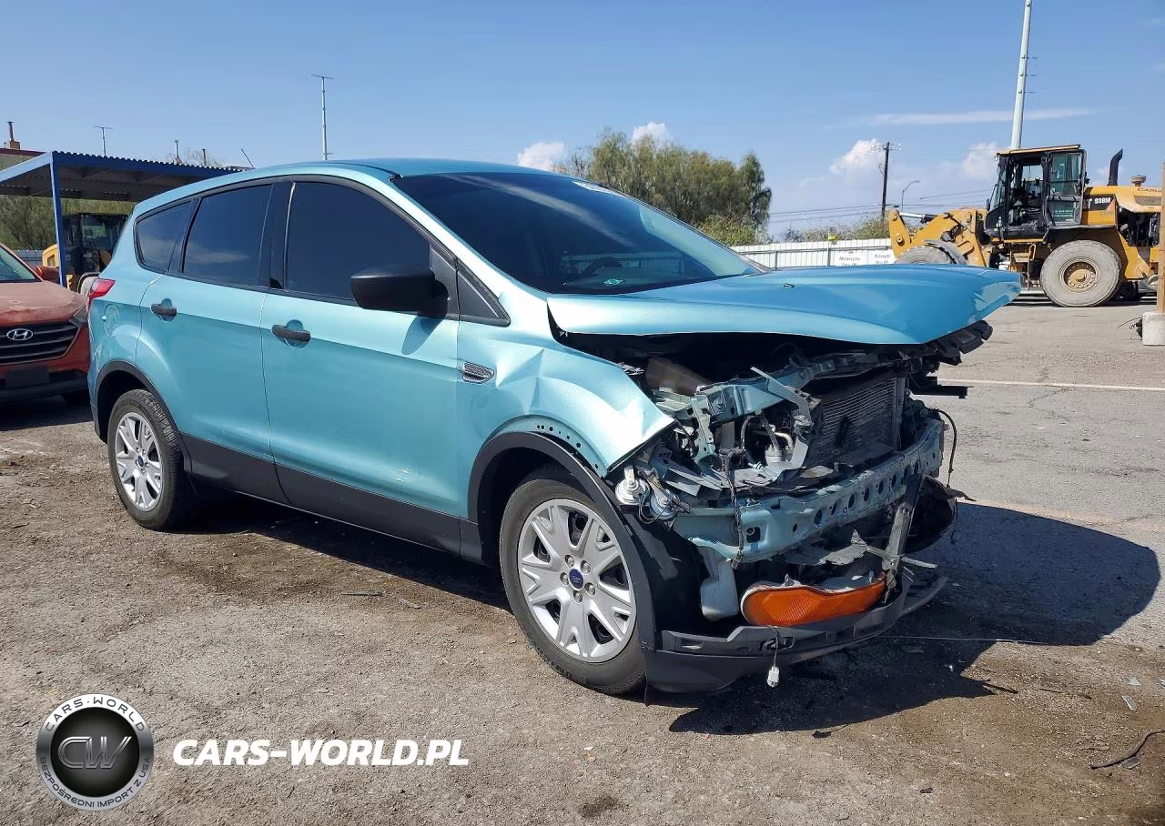 2013 Ford Escape S VIN:1FMCU0F7XDUC71289 - 4