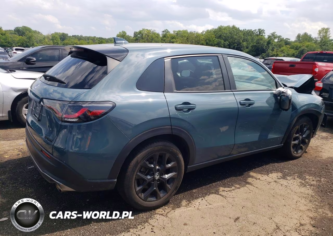 2025 Honda Hr-V Sport VIN:3CZRZ2H52SM747537 - 3