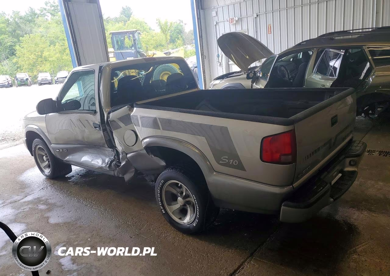 1999 Chevrolet S Truck S10 VIN:1GCCS14X2XK125715 - 2