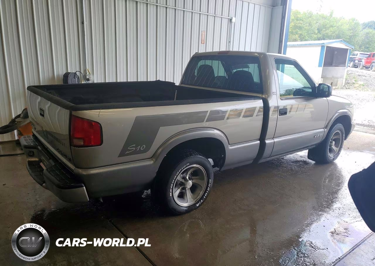 1999 Chevrolet S Truck S10 VIN:1GCCS14X2XK125715 - 3