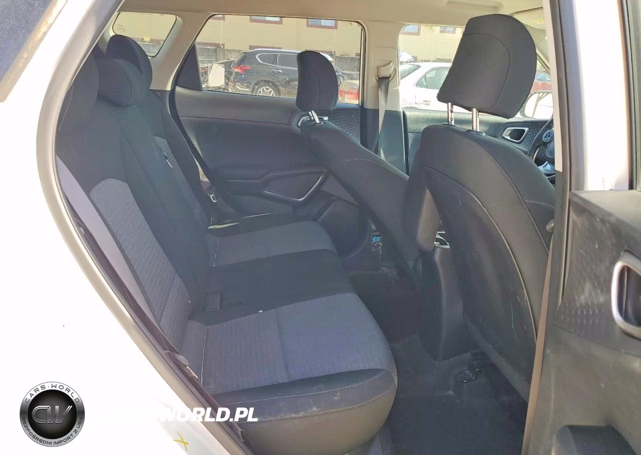 2020 Kia Soul Gt Line VIN:KNDJ63AU7L7704584 - 10