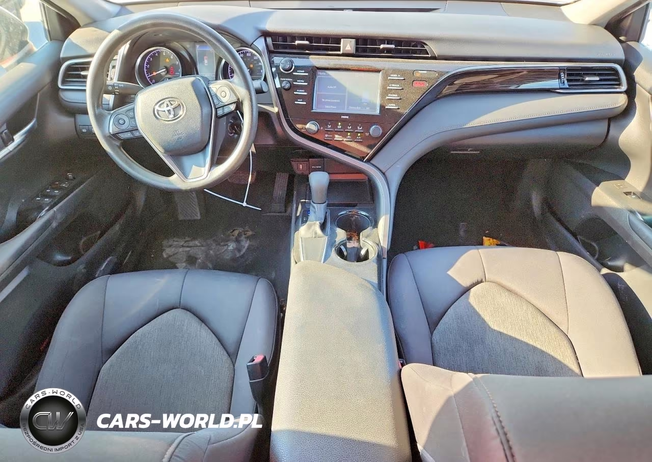 2020 Toyota Camry Le VIN:4T1C11AK5LU950508 - 8