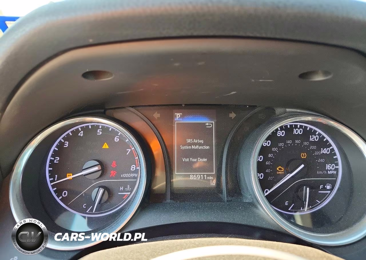 2020 Toyota Camry Le VIN:4T1C11AK5LU950508 - 9