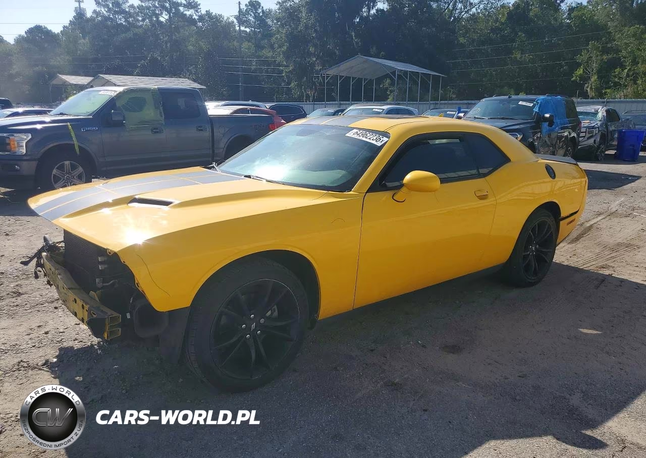 2017 Dodge Challenger Sxt