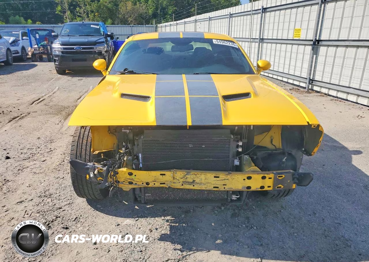 2017 Dodge Challenger Sxt VIN:2C3CDZAG7HH636430 - 5