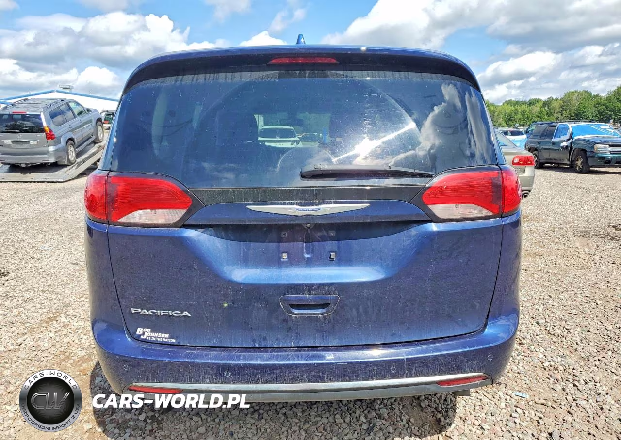 2018 Chrysler Pacifica Touring L VIN:2C4RC1BGXJR280533 - 6