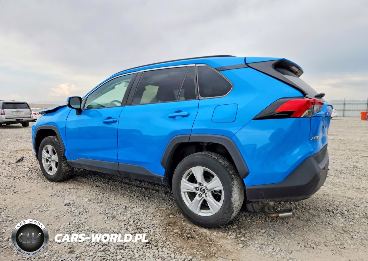 2021 Toyota Rav4 Xle VIN:2T3P1RFV9MW140181 - 2