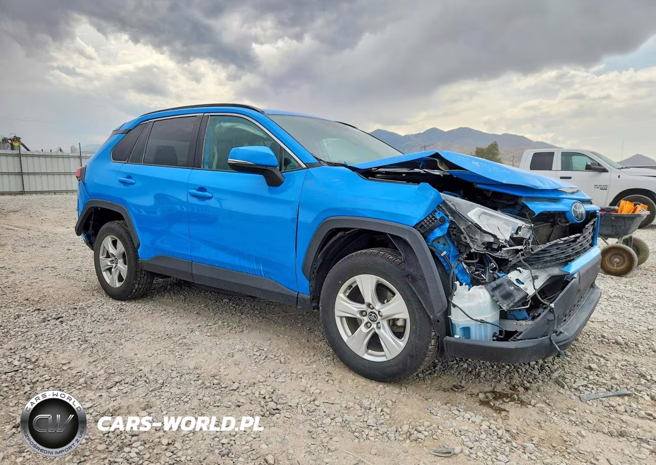 2021 Toyota Rav4 Xle VIN:2T3P1RFV9MW140181 - 4