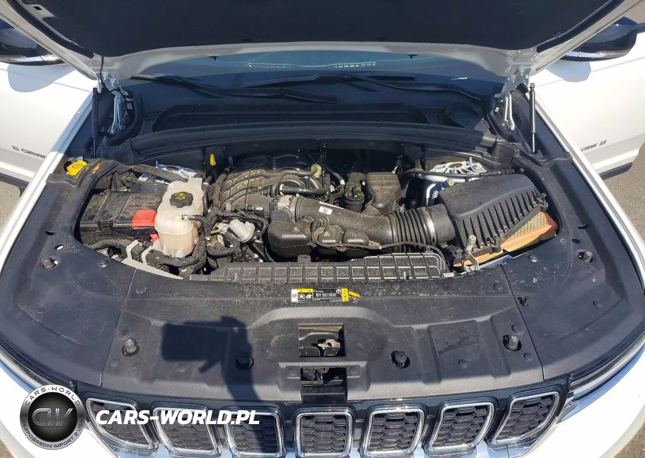 2023 Jeep Grand Cherokee Limited VIN:1C4RJHBG0PC641526 - 12