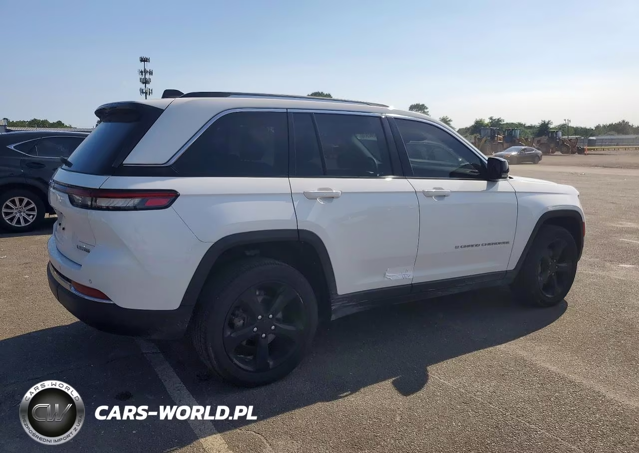 2023 Jeep Grand Cherokee Limited VIN:1C4RJHBG0PC641526 - 3
