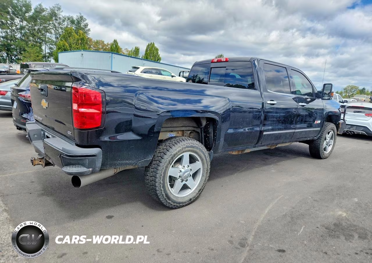 2015 Chevrolet Silverado K2500 Heavy Duty Ltz VIN:1GC1KWE80FF644751 - 3