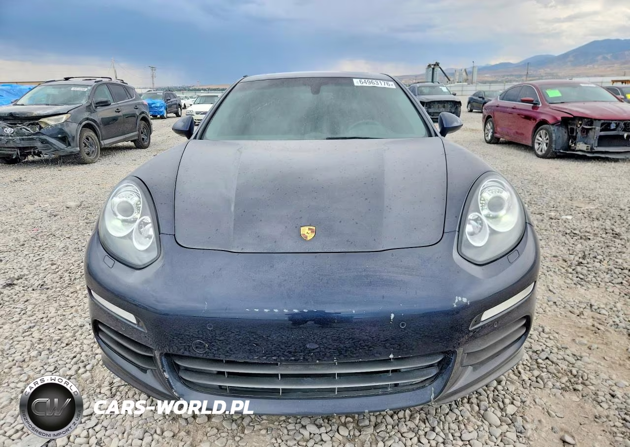 2016 Porsche Panamera Se Hybrid VIN:WP0AD2A72GL040623 - 5