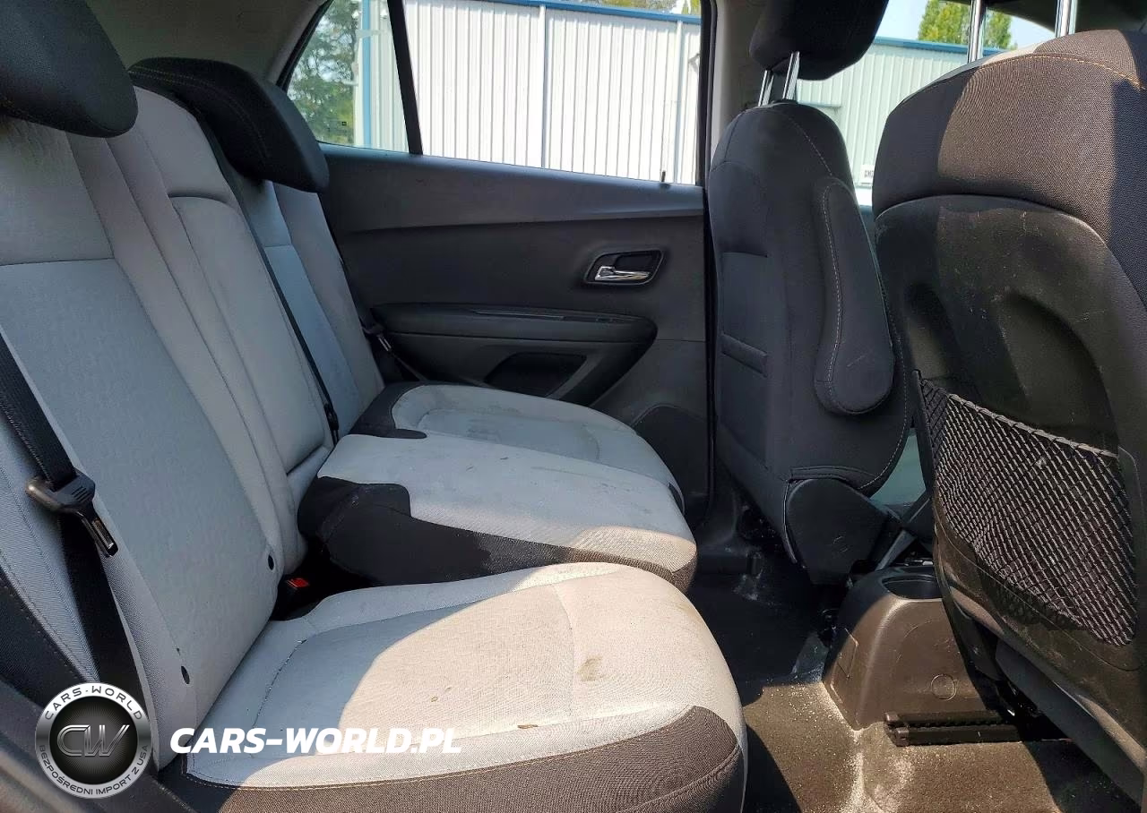 2019 Chevrolet Trax Ls VIN:3GNCJNSB7KL216107 - 10