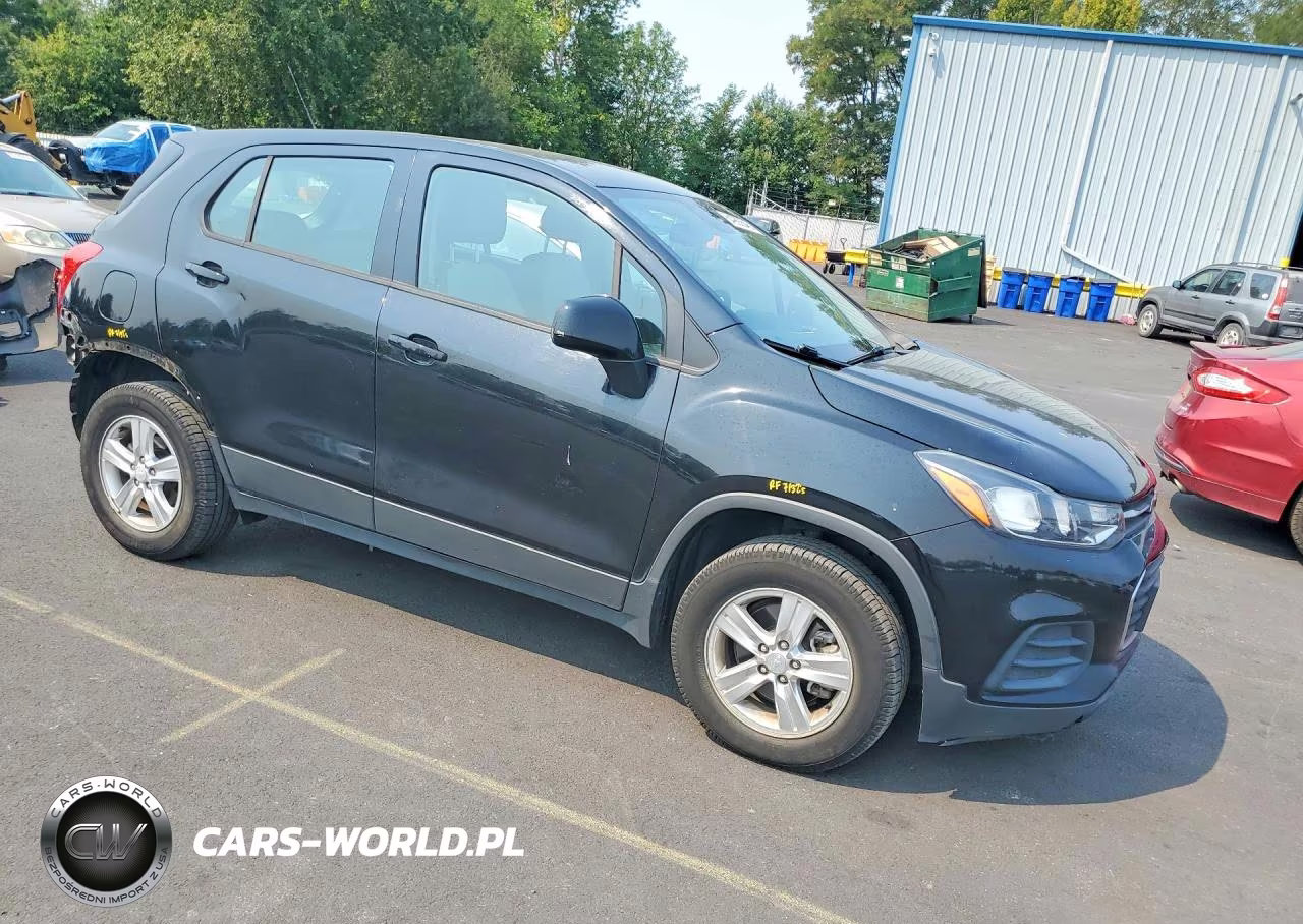 2019 Chevrolet Trax Ls VIN:3GNCJNSB7KL216107 - 4