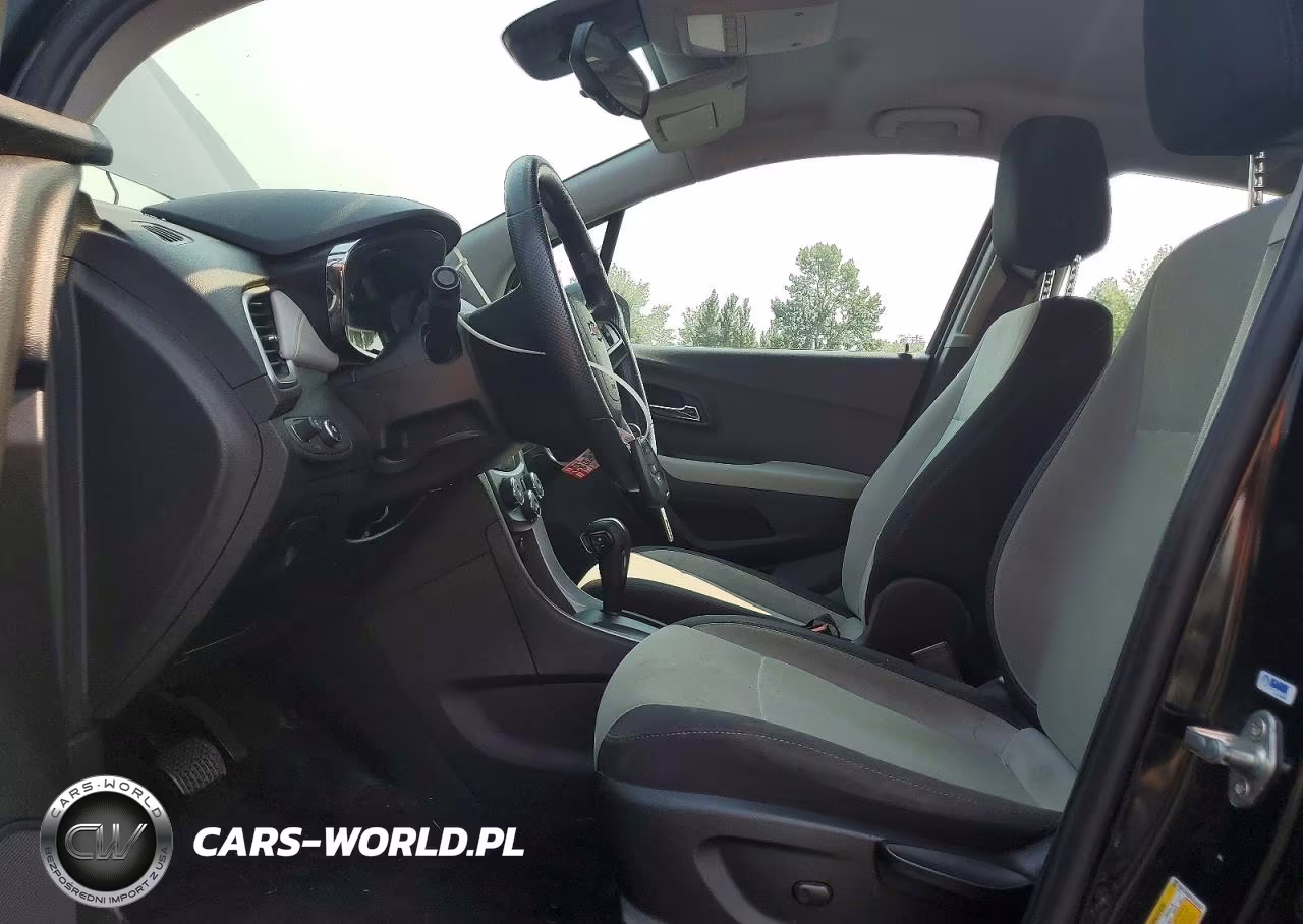2019 Chevrolet Trax Ls VIN:3GNCJNSB7KL216107 - 7