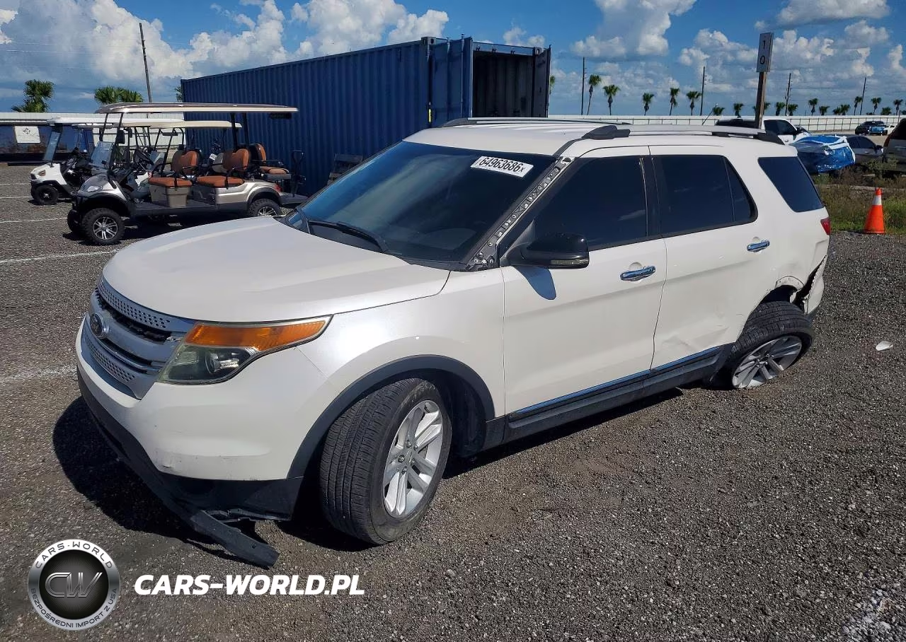 2013 Ford Explorer Xlt – zdjęcie 1 z 13