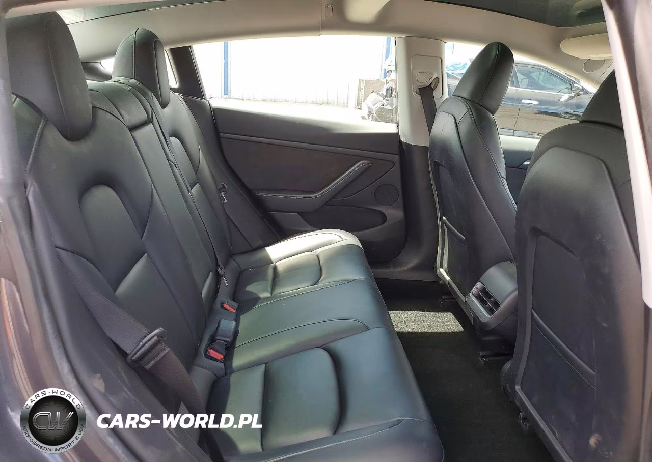 2021 Tesla Model 3 VIN:5YJ3E1EA0MF072085 - 10
