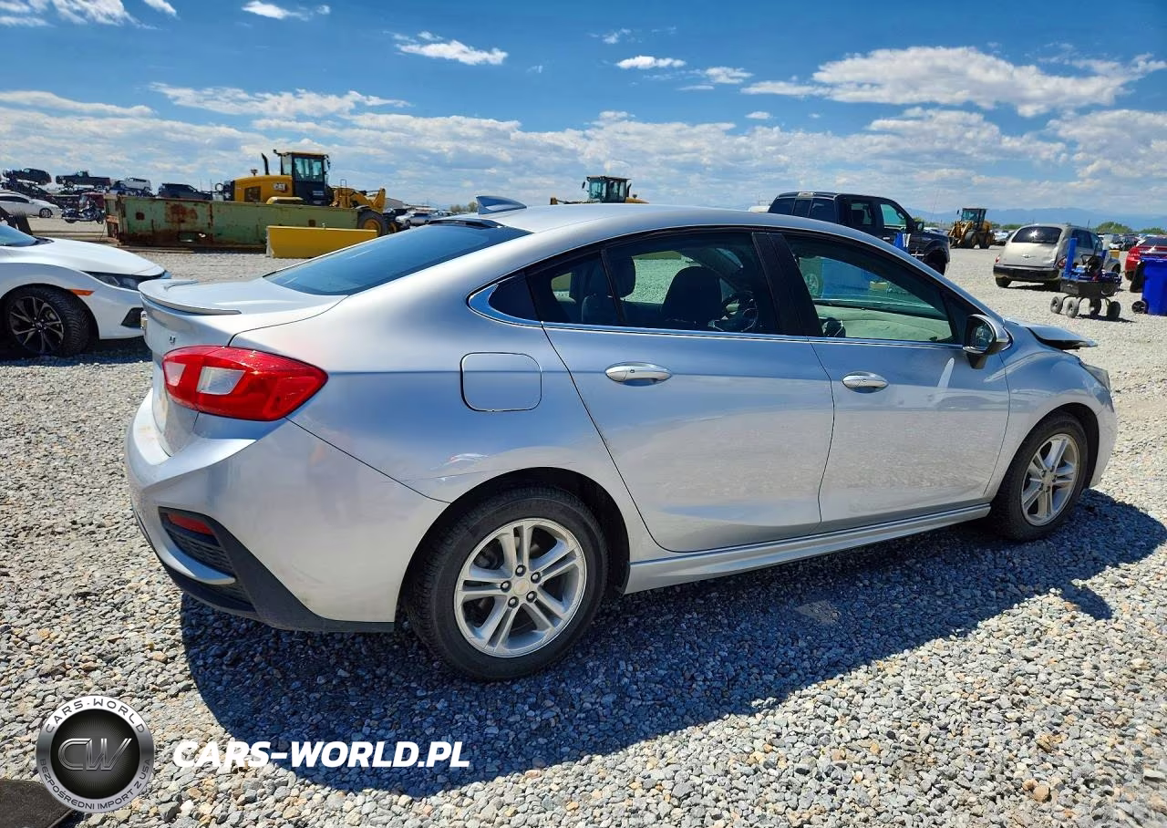 2016 Chevrolet Cruze Lt VIN:1G1BE5SM1G7290542 - 3