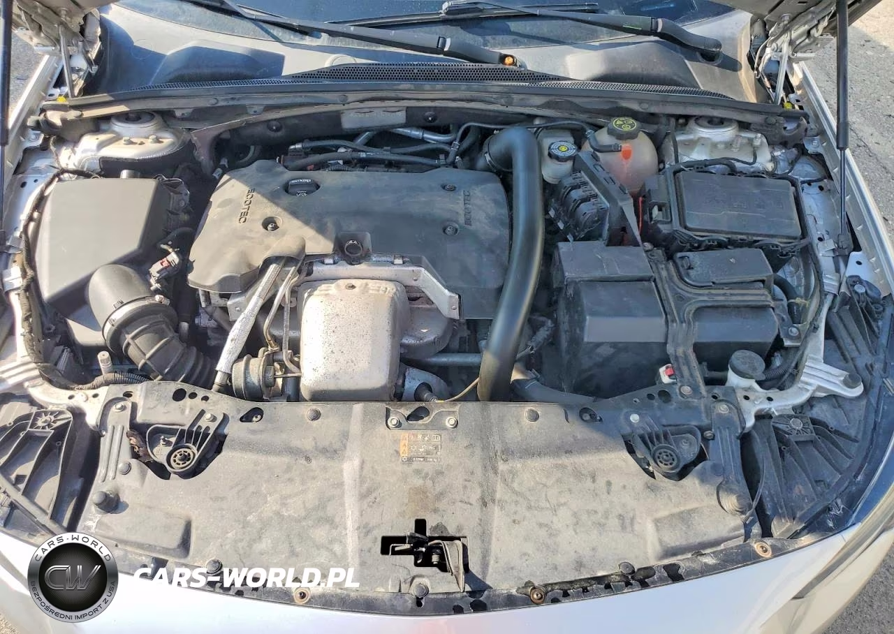 2018 Buick Regal Sportback Essence VIN:W04GR6SX5J1080158 - 11