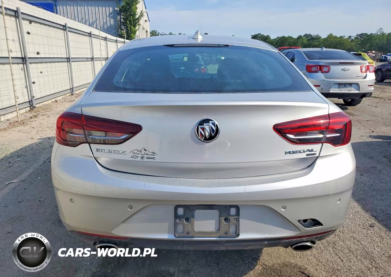 2018 Buick Regal Sportback Essence VIN:W04GR6SX5J1080158 - 6