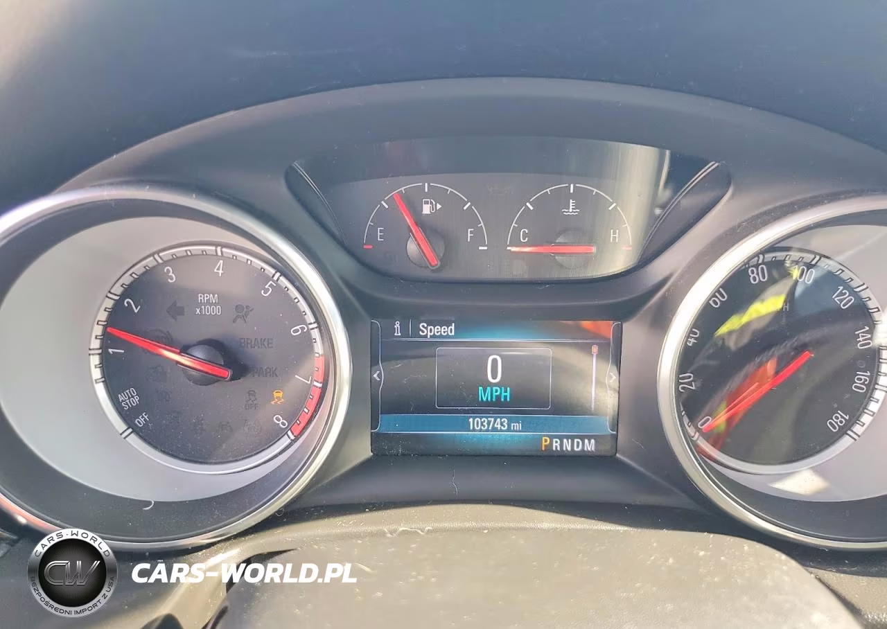 2018 Buick Regal Sportback Essence VIN:W04GR6SX5J1080158 - 9