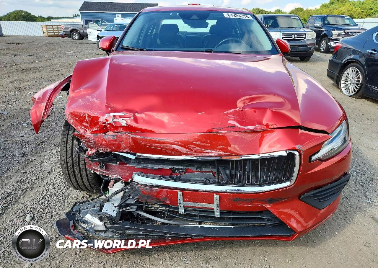 2020 Volvo S60 T6 Momentum VIN:7JRA22TK1LG040592 - 5