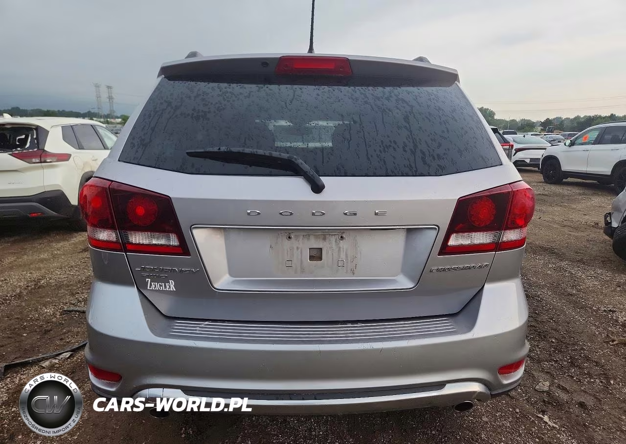 2017 Dodge Journey Crossroad VIN:3C4PDDGG2HT540607 - 6