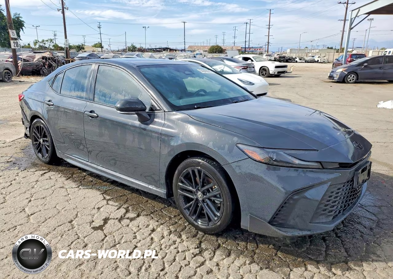 2025 Toyota Camry Se VIN:4T1DAACK3SU615182 - 4