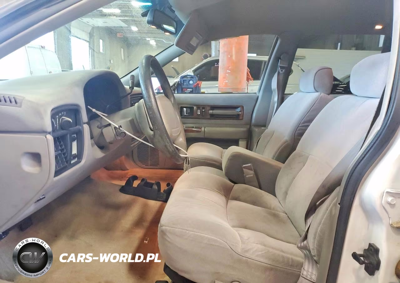 1995 Chevrolet Caprice Classic VIN:1G1BL82P0SR179396 - 7