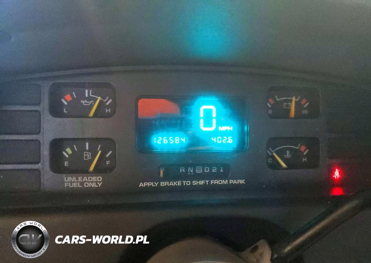 1995 Chevrolet Caprice Classic VIN:1G1BL82P0SR179396 - 9