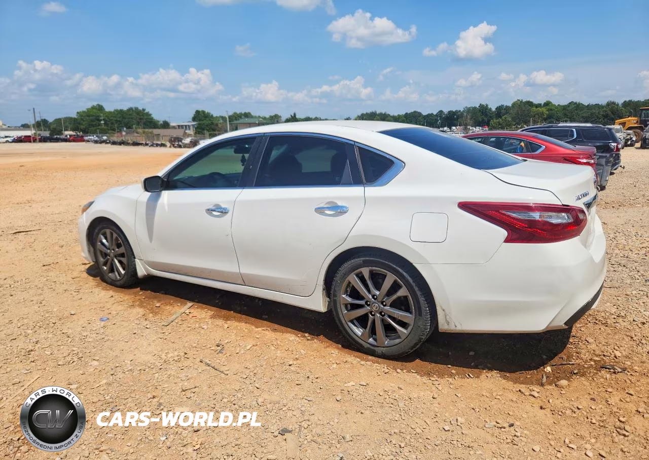 2018 Nissan Altima 2.5 S VIN:1N4AL3AP1JC194584 - 2