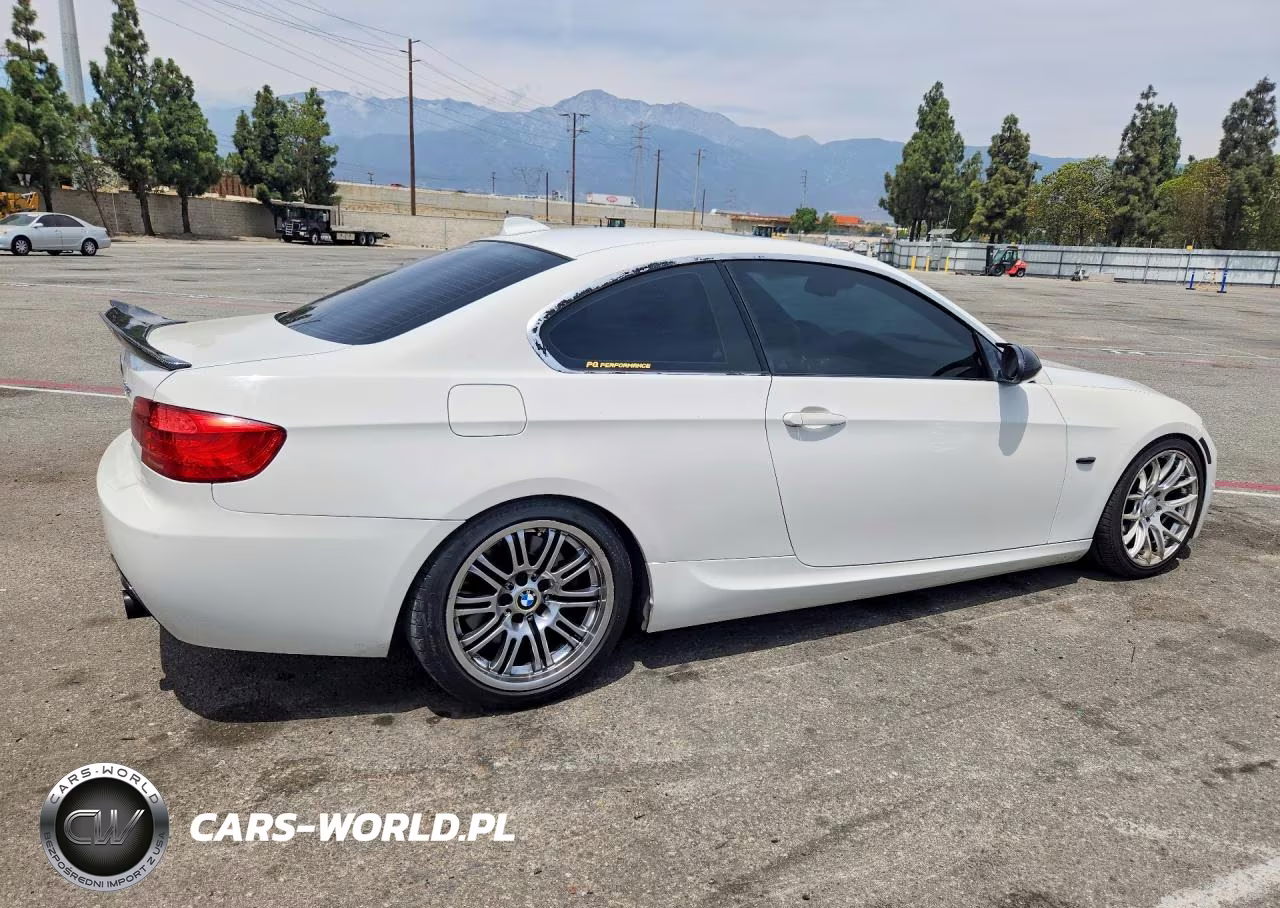 2011 BMW 335 I VIN:WBAKG7C52BE801780 - 3