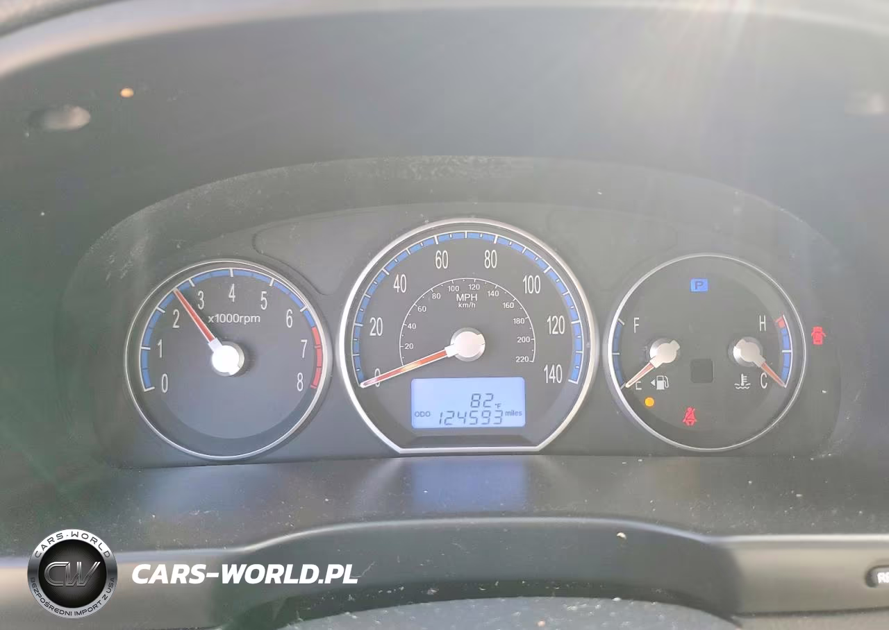 2009 Hyundai Santa Fe Gls VIN:5NMSG73D29H302642 - 9