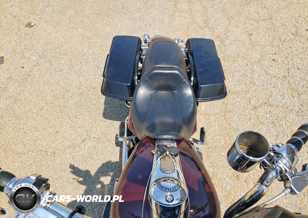 2011 Harley-Davidson Flhx VIN:1HD1KBM14BB633409 - 5