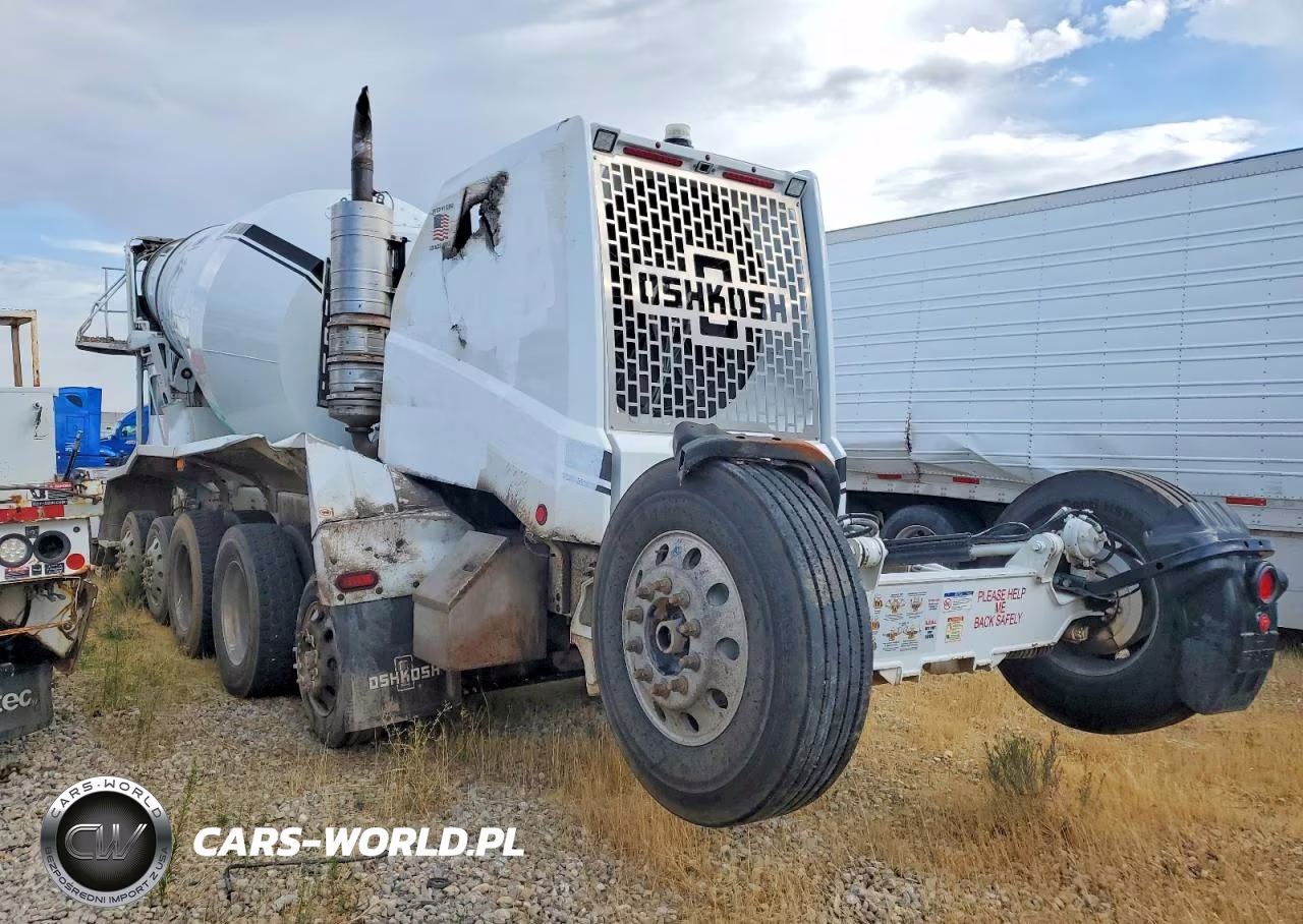 2022 Oshkosh Ready Mix Truck VIN:10TAFLGF8NS815603 - 3