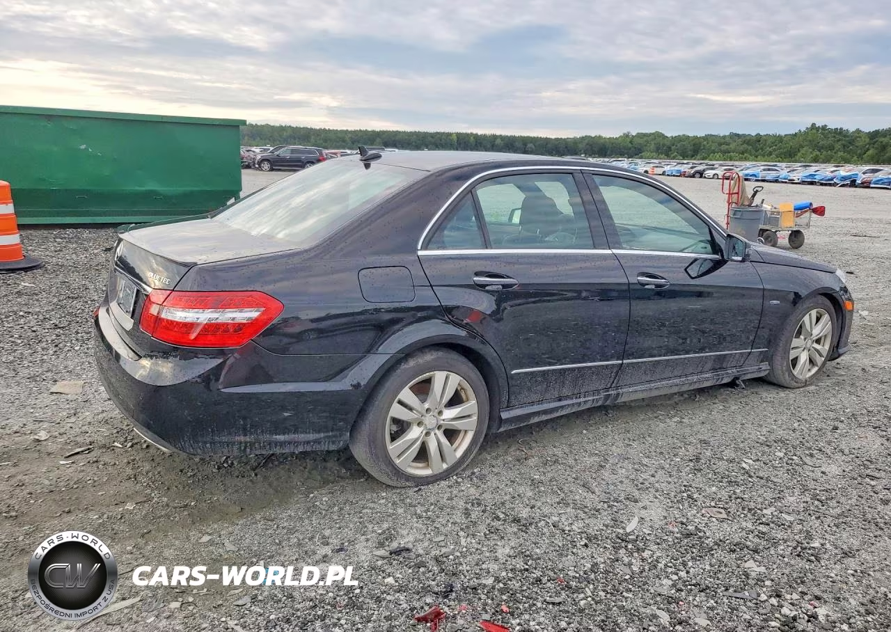 2011 Mercedes-Benz 350 VIN:WDDHF2EB6BA455817 - 3
