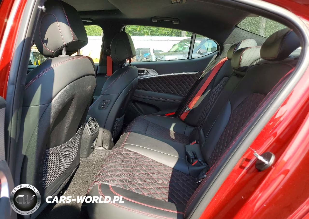 2022 Genesis G70 3.3T Standard VIN:KMTG54TE6NU100040 - 10