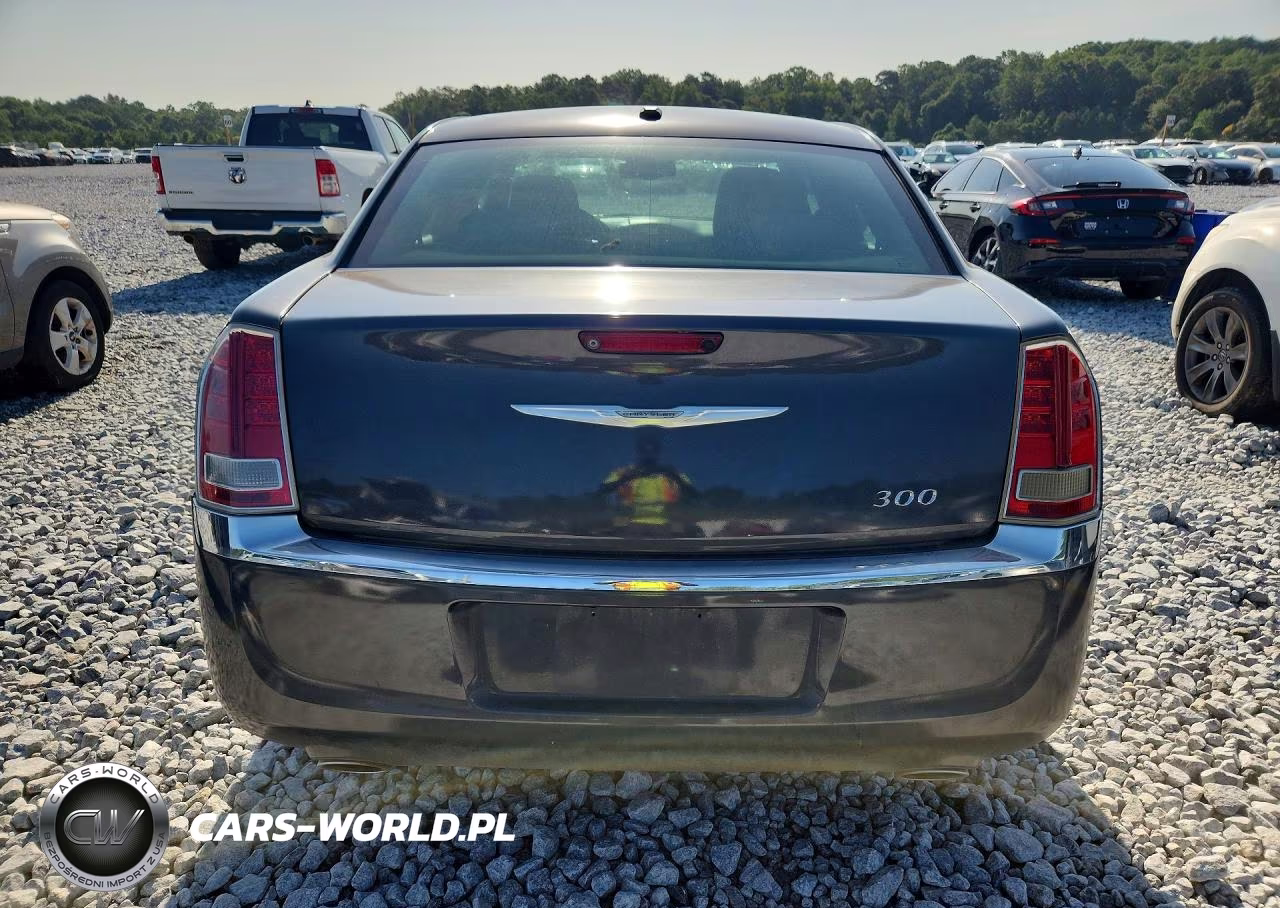 2014 Chrysler 300 VIN:2C3CCAAG0EH376100 - 6