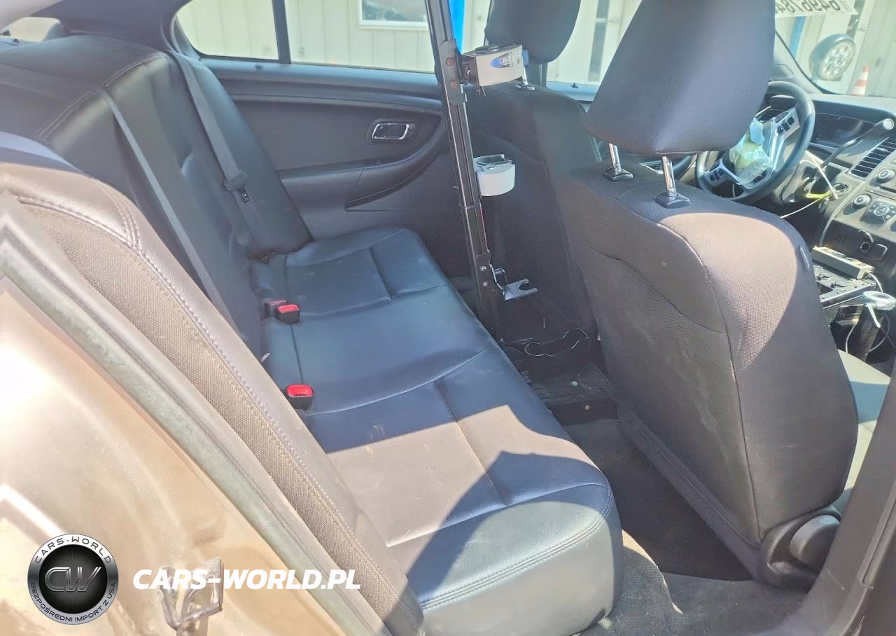 2018 Ford Taurus Police Interceptor VIN:1FAHP2MK7JG125551 - 10