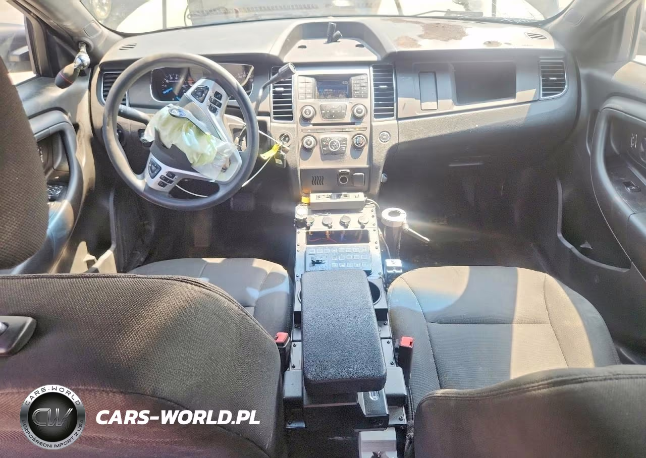 2018 Ford Taurus Police Interceptor VIN:1FAHP2MK7JG125551 - 8