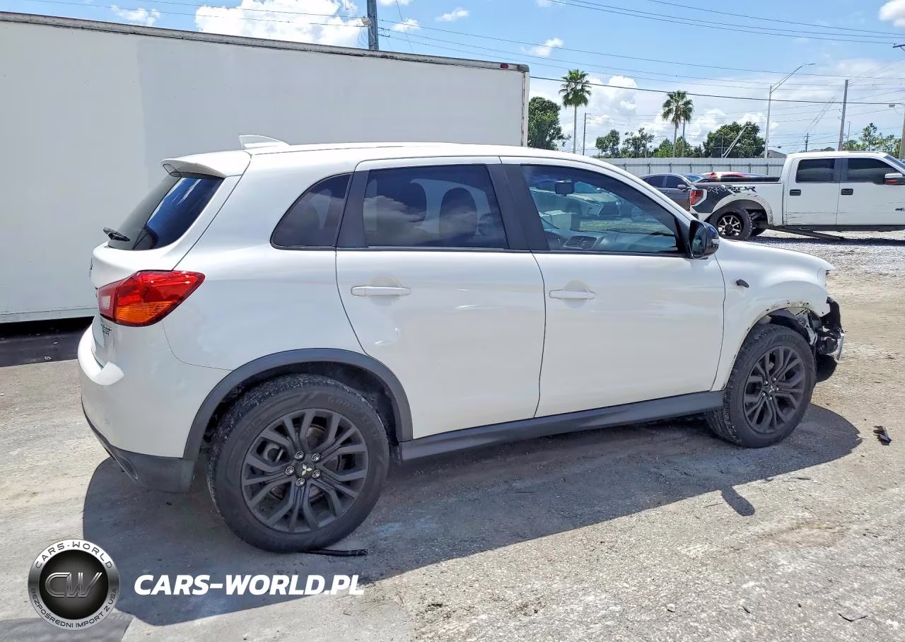 2017 Mitsubishi Outlander Sport Es VIN:JA4AP3AU5HZ049943 - 3