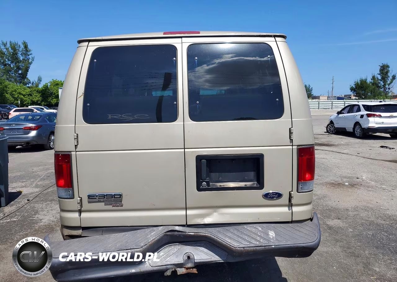 2007 Ford Econoline E350 Super Duty Wagon VIN:1FBSS31L97DA98854 - 6