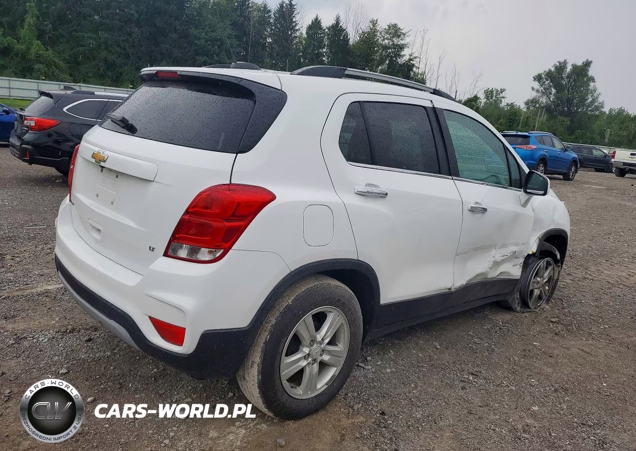 2018 Chevrolet Trax 1Lt VIN:KL7CJLSB3JB641298 - 3