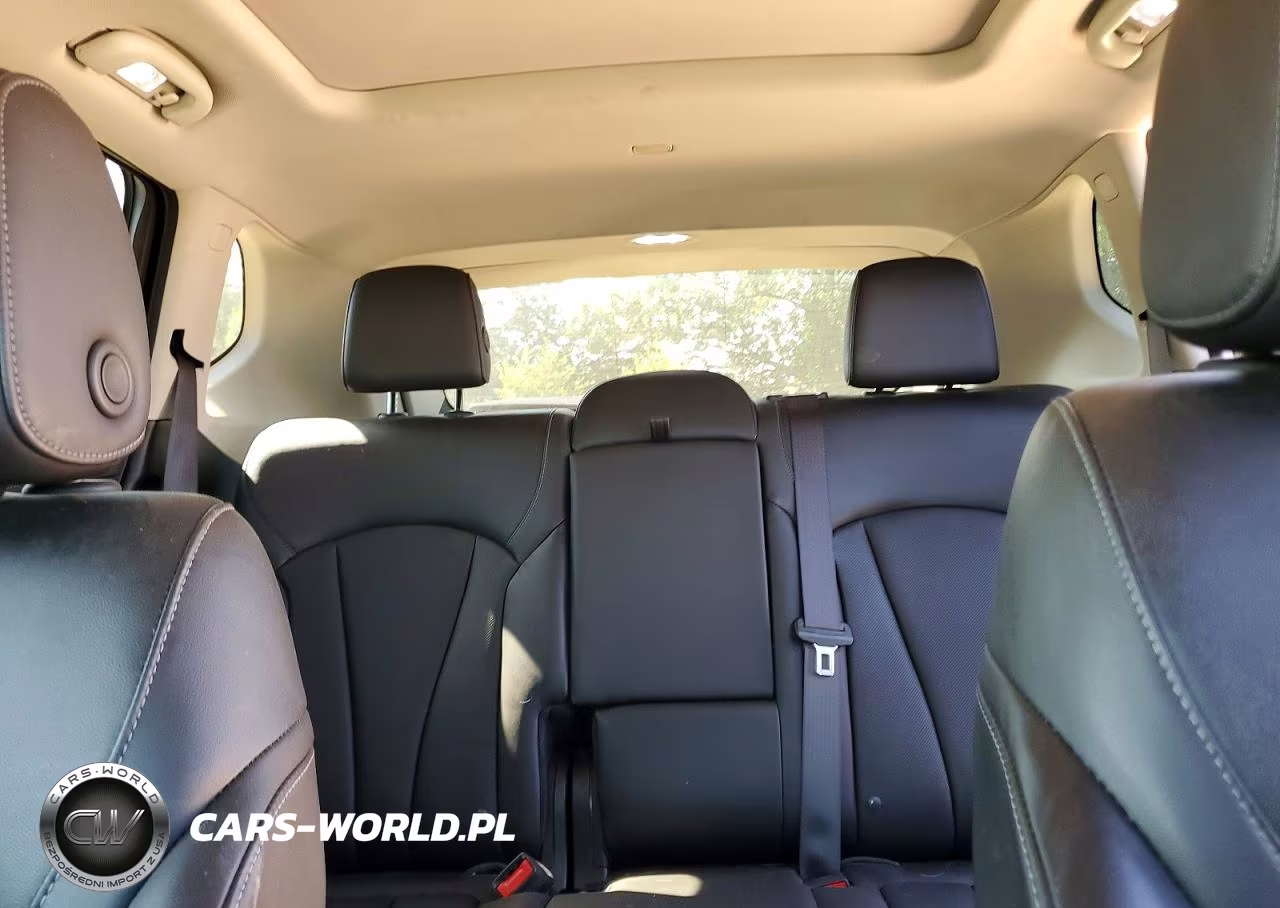 2020 Buick Envision Essence VIN:LRBFX2SA8LD083910 - 10