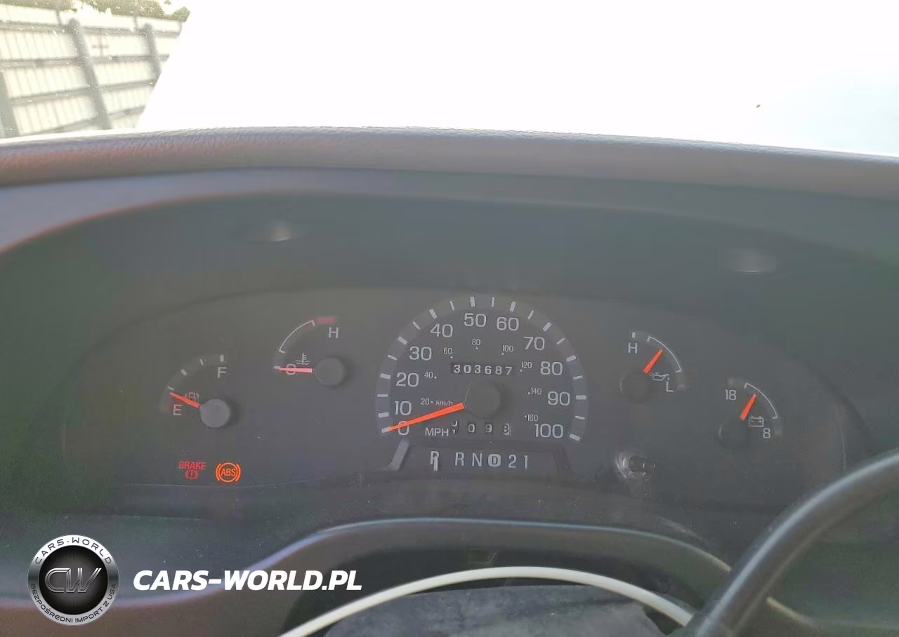 1998 Ford E250 E250 VIN:1FTPE2424WHB30980 - 9