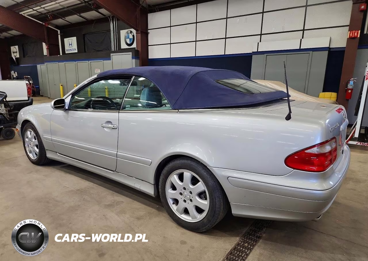 2002 Mercedes-Benz Clk 320 VIN:WDBLK65G02T119831 - 2