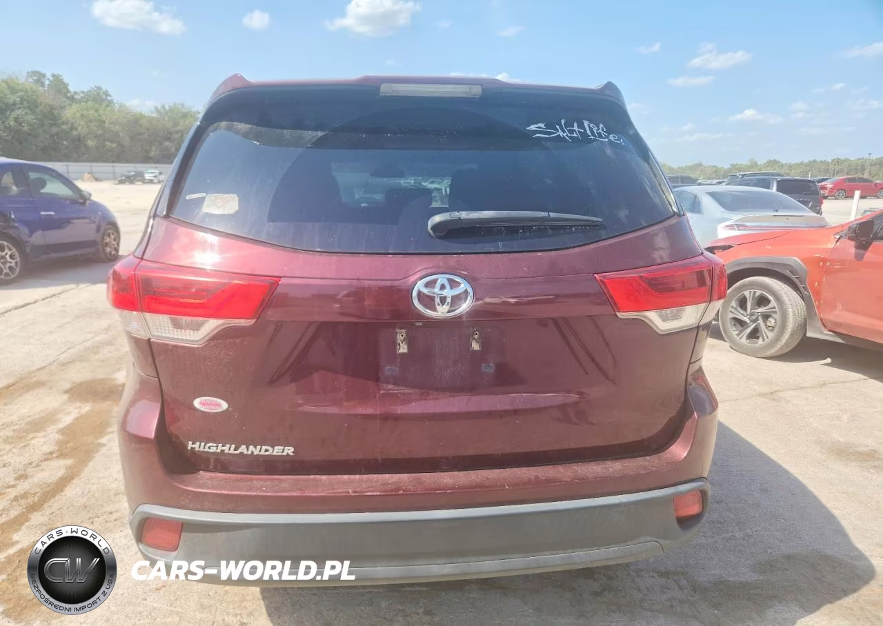2018 Toyota Highlander Le VIN:5TDZZRFH1JS251204 - 6